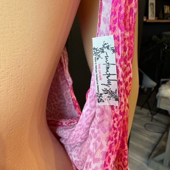 NWT Free people pink leopard bodysuit - Picture 4 of 8